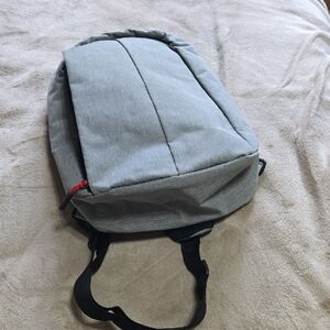 Source Unknown Light Gray Men's Backpack with Red Accent